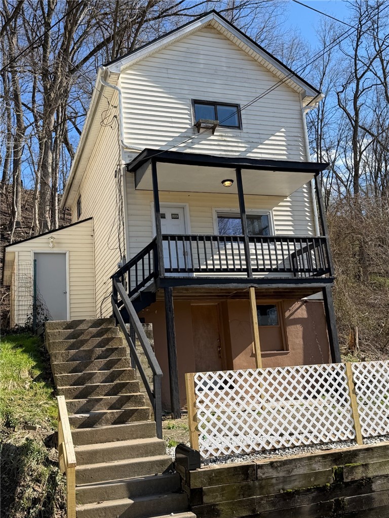 223-226 Hillside Av — photo 1