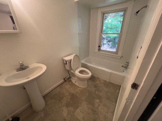 223-226 Hillside Av — photo 7