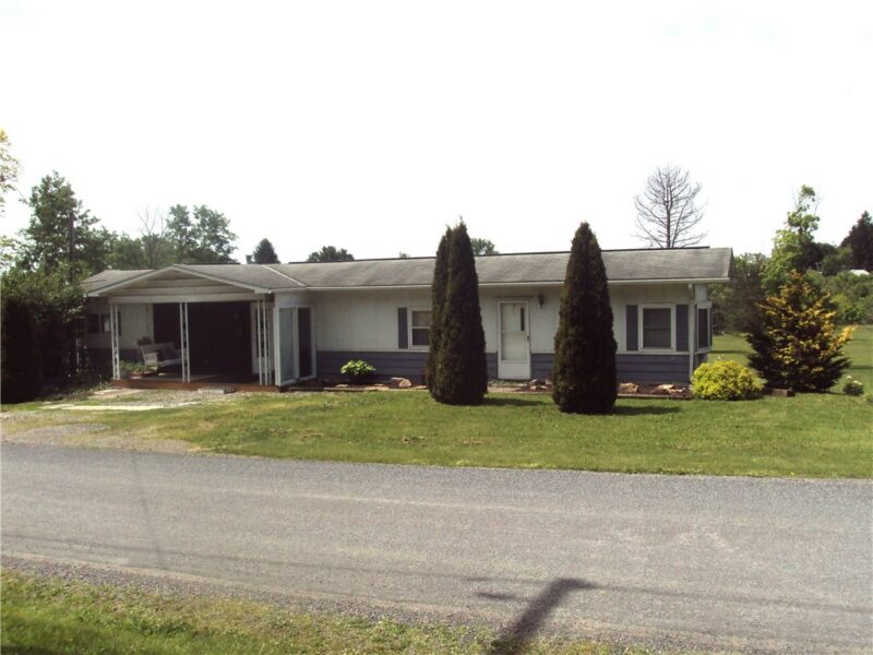 387 Rebecca St — photo 2