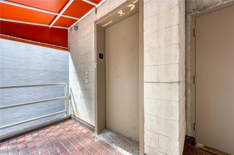 5030 FIFTH AVE 212 — photo 3