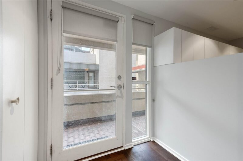 5030 FIFTH AVE 212 — photo 4