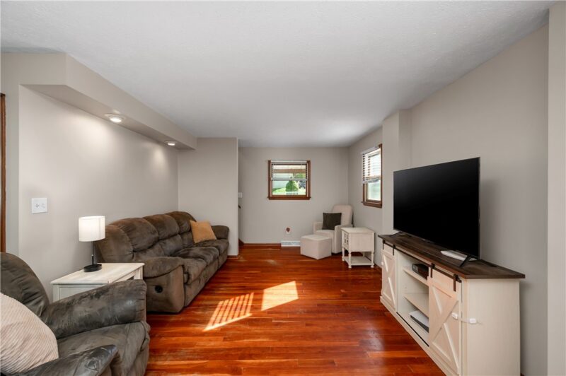 743 Spring Street — photo 6