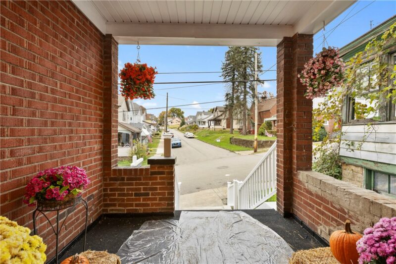 3402 Orchard St — photo 3