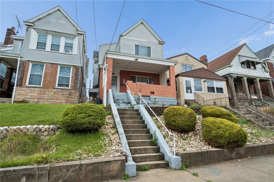 241 WINSTON ST — photo 1