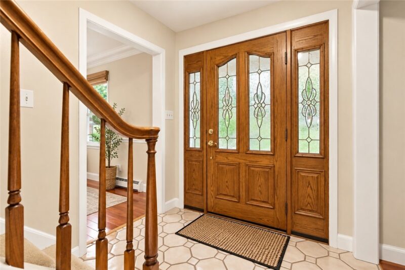 111 Lampliter Lane — photo 4