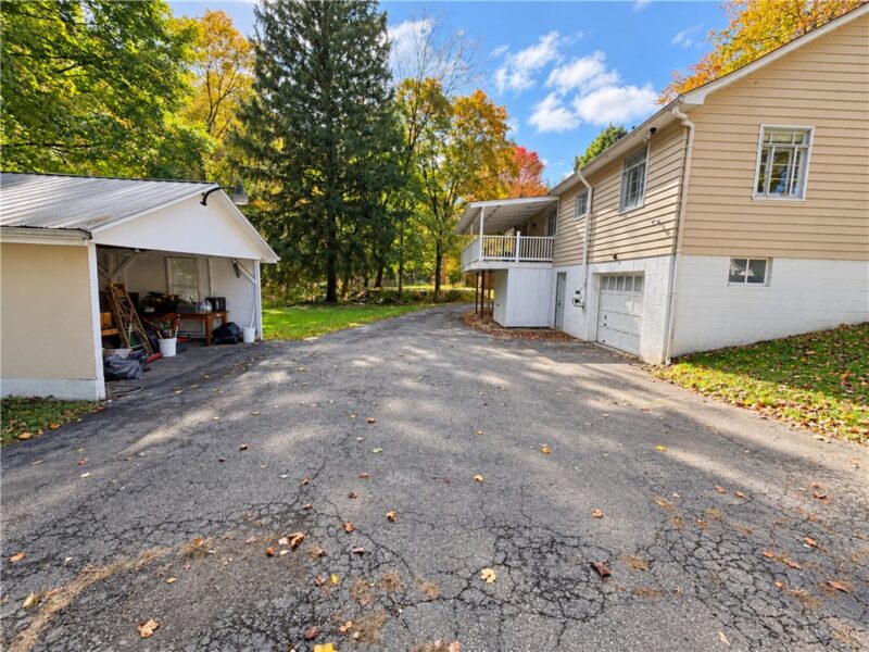 1105 Woodside Ave — photo 4