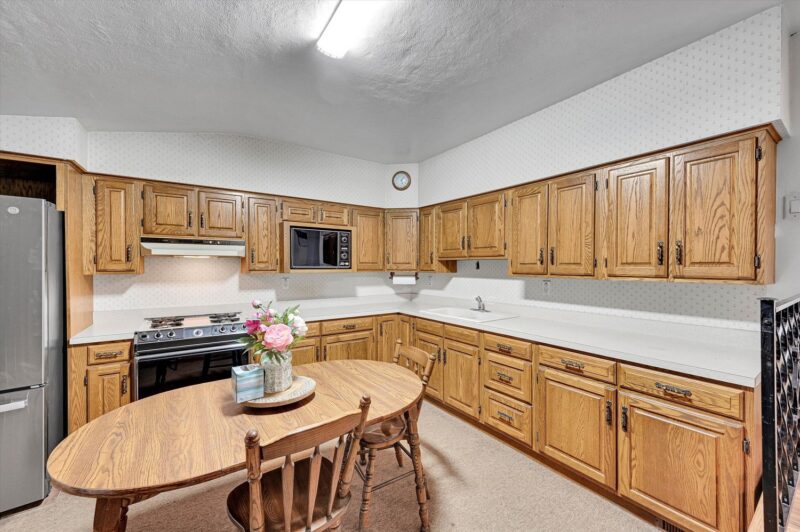7245 Shannon ROAD — photo 4