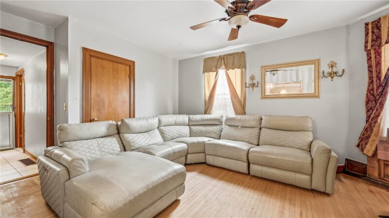 311 E Leasure Ave — photo 8