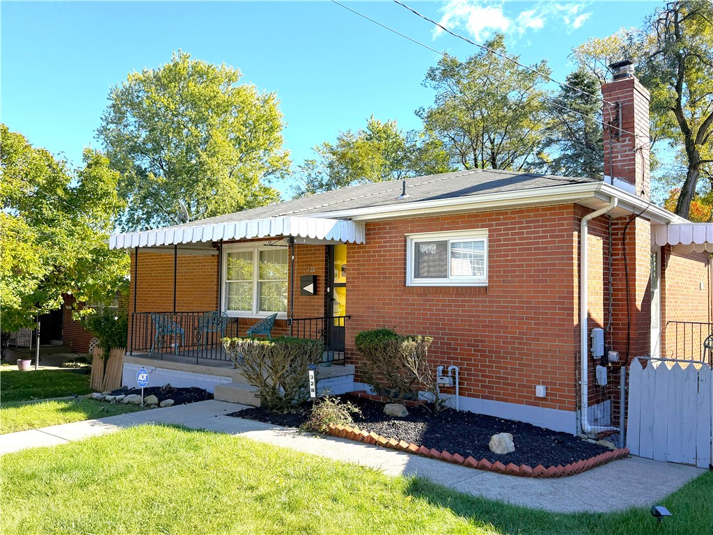 328 Marshall Dr — photo 1