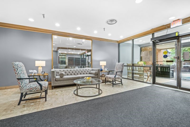 5715 Beacon 507 — photo 2