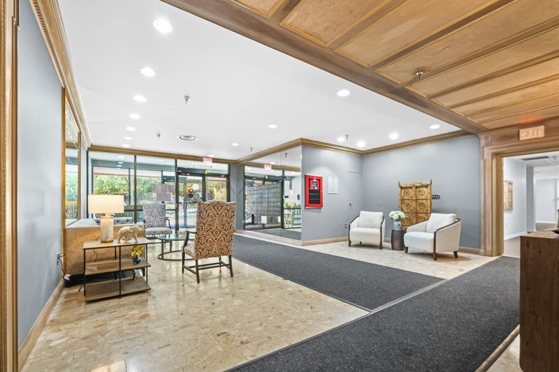 5715 Beacon 507 — photo 3