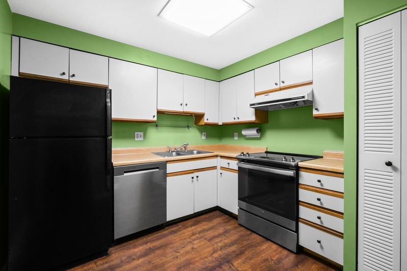 5715 Beacon 507 — photo 8