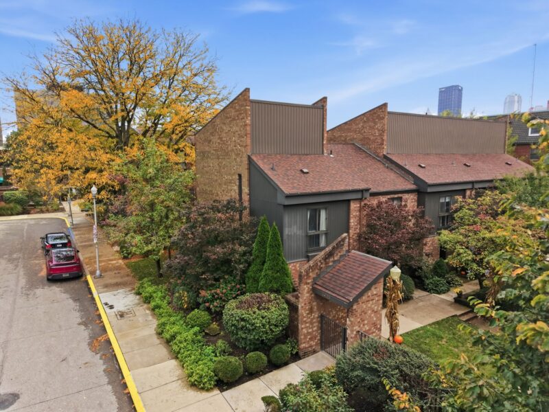 23 Foster Square — photo 2