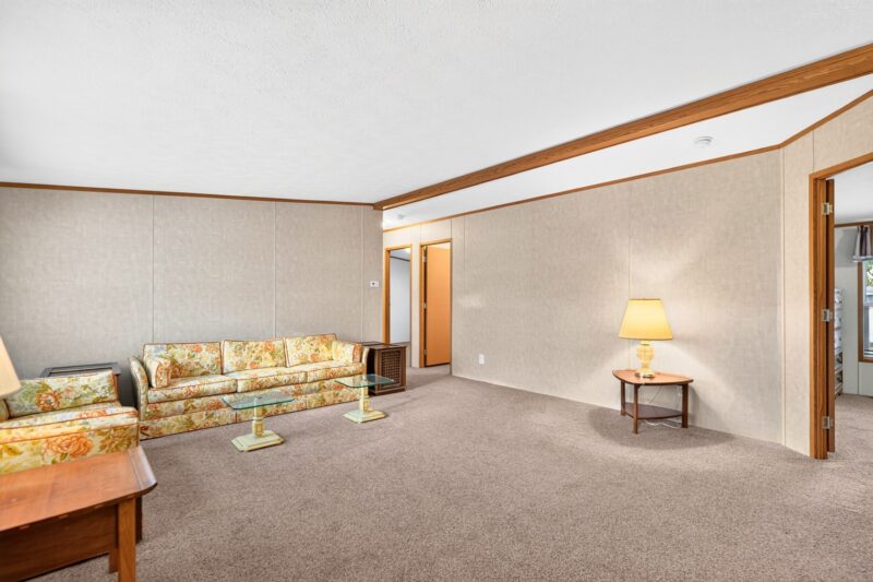 173 CARDINAL DRIVE — photo 4