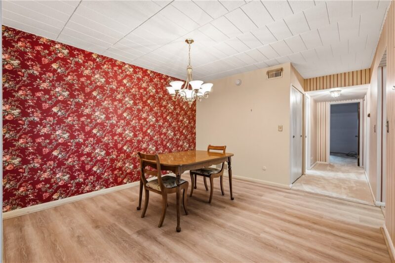 322 Forest Green Drive 322 — photo 7