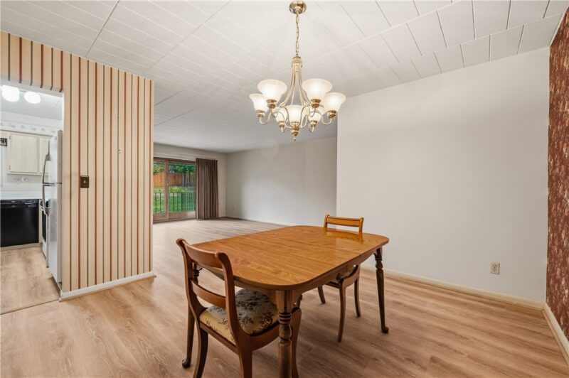 322 Forest Green Drive 322 — photo 8