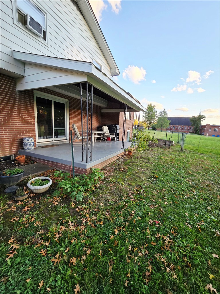 245 Todd Ave — photo 3