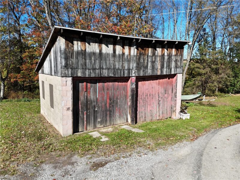 102 Oak Ave — photo 5