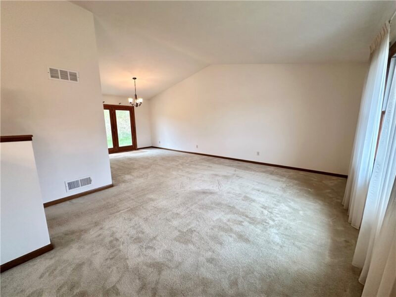 8994 Hill Dr — photo 2