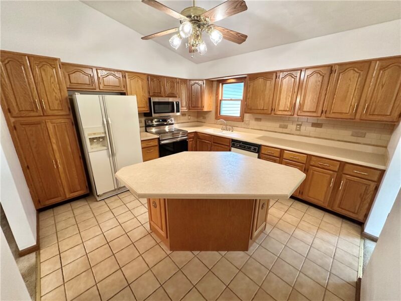 8994 Hill Dr — photo 7