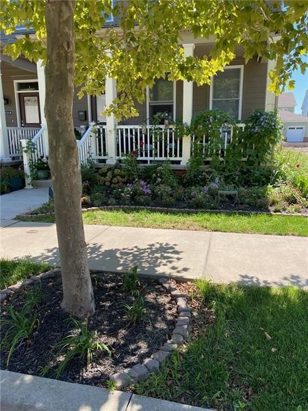 1223 Columbus Ave — photo 1