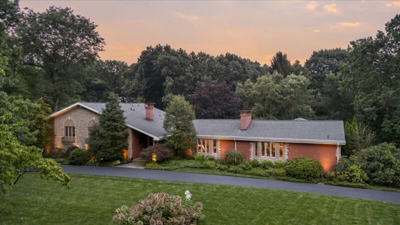 136 South DRIVE