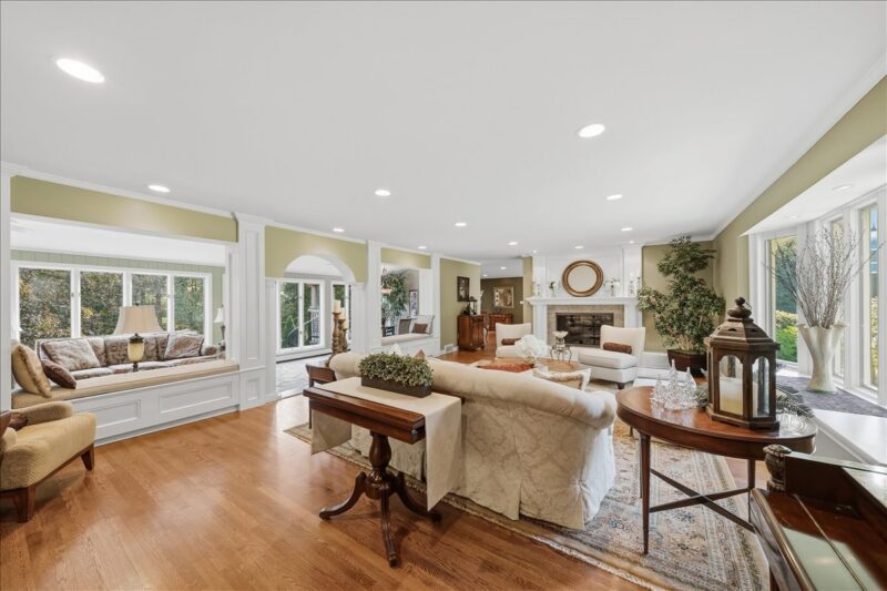 136 South DRIVE — photo 4