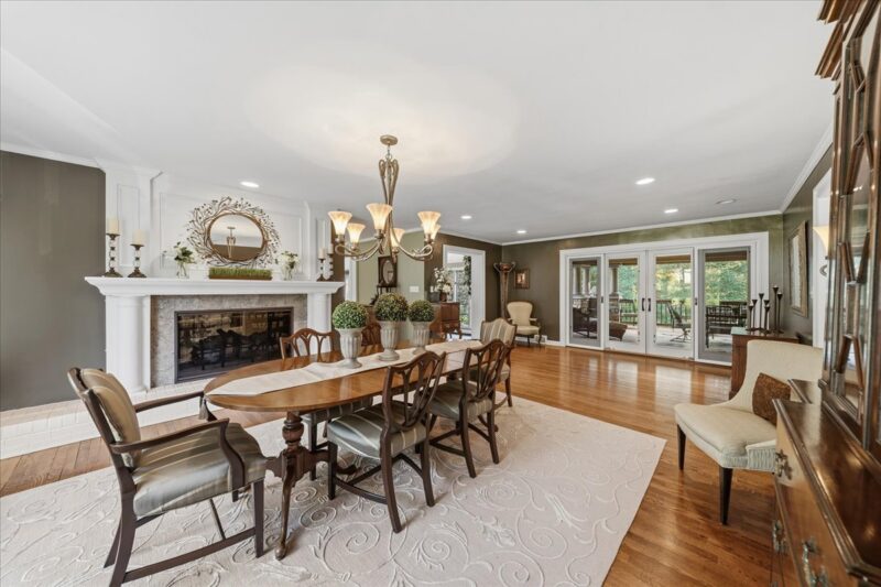 136 South DRIVE — photo 8