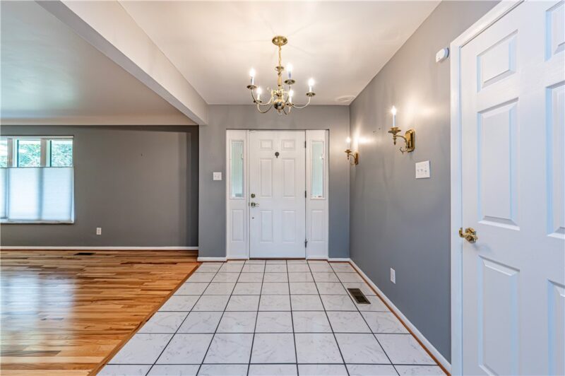 219 Maple Dr — photo 6
