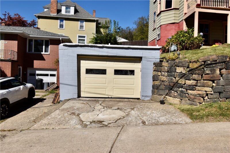 121 Washington St — photo 3