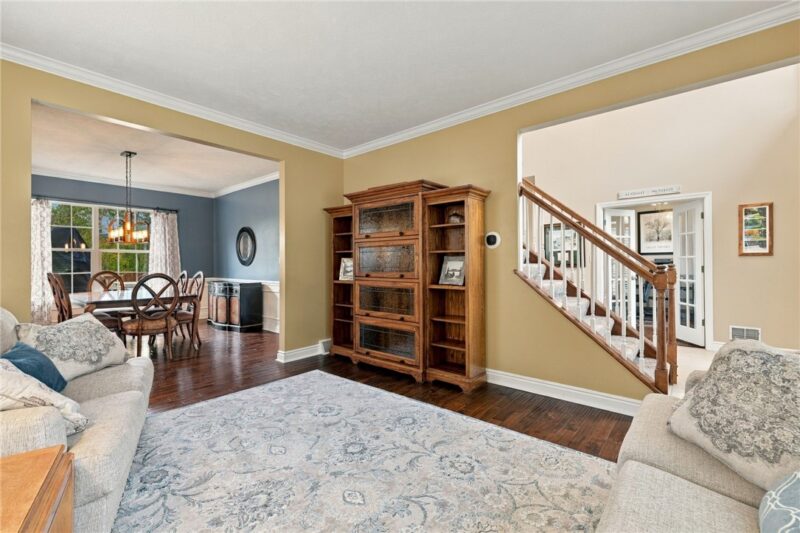 621 Alex Ct — photo 7