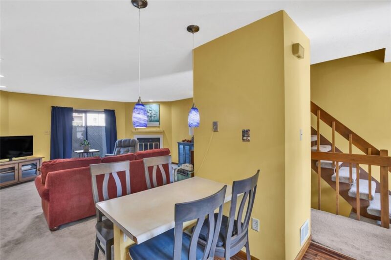114 Longfellow Ct — photo 8