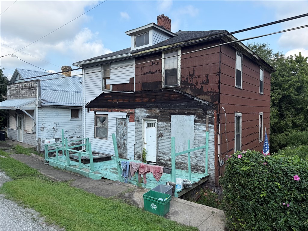 7 Ridge St — photo 1