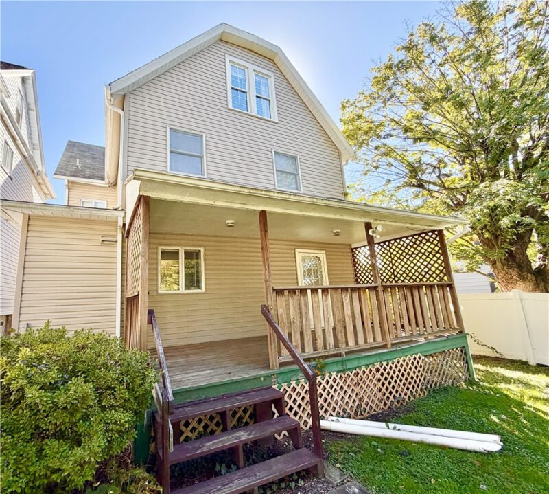 41 Oakland Ave — photo 2