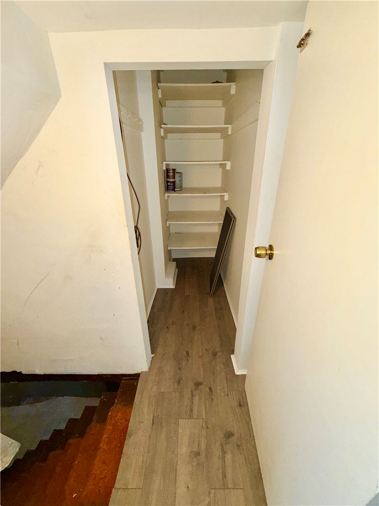 41 Oakland Ave — photo 8