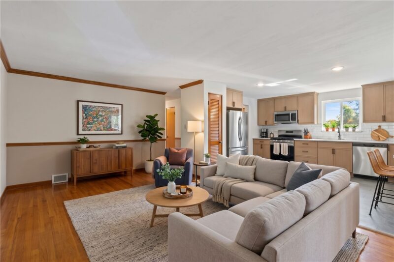 115 Keithwood Dr — photo 3