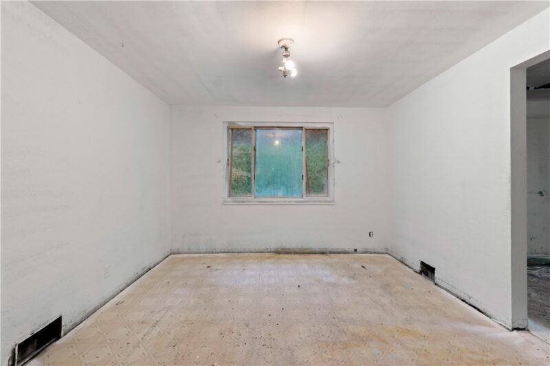 1508 Dagmar Ave — photo 4