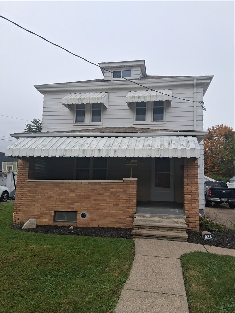 671 ELIZABETH STREET — photo 1