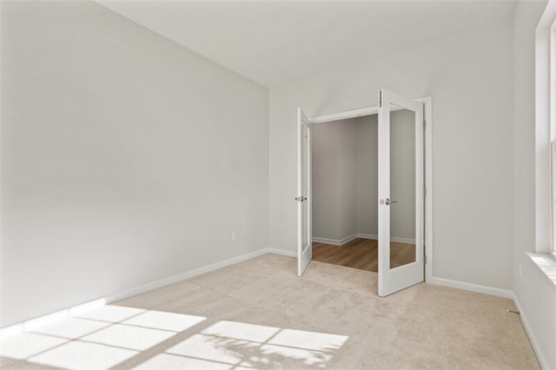 148 Arnoni Dr — photo 5