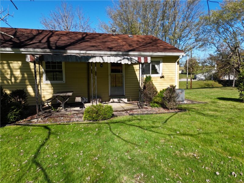 282 Pleasant View Dr — photo 4