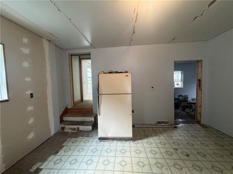 745 Western Ave — photo 6