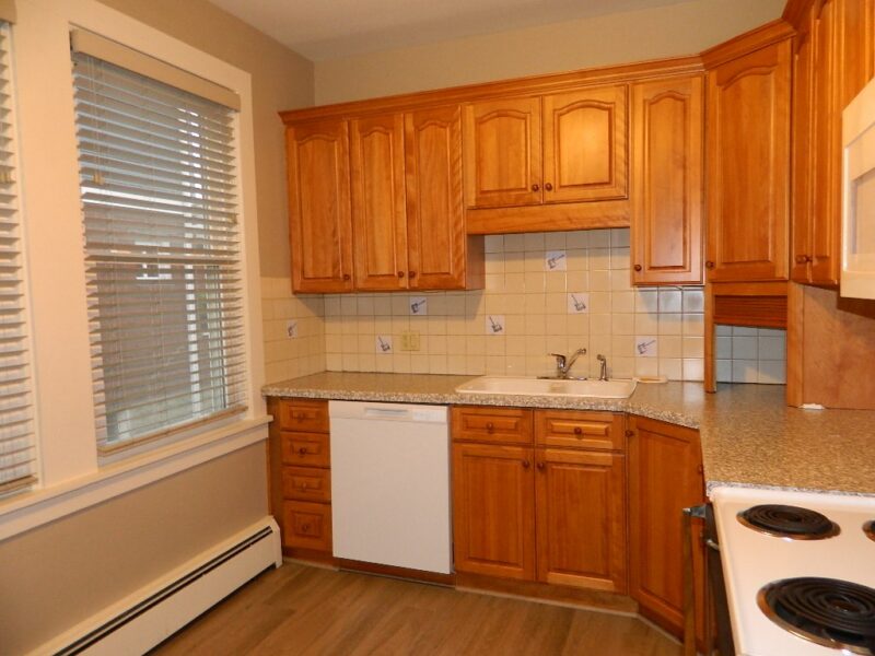 34 Amherst Ave — photo 7