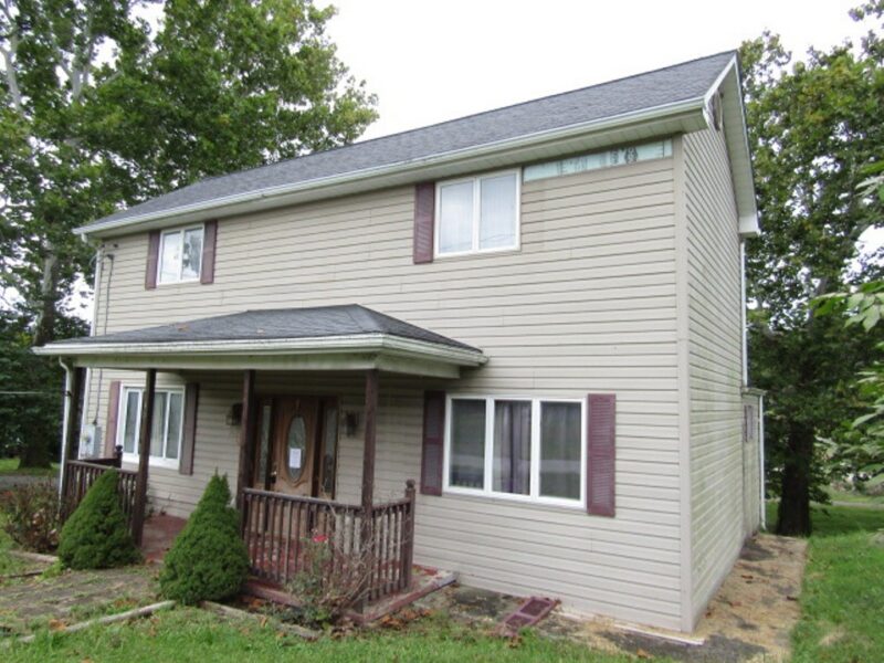 46 Memorial Dr — photo 2