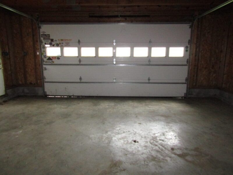 46 Memorial Dr — photo 8
