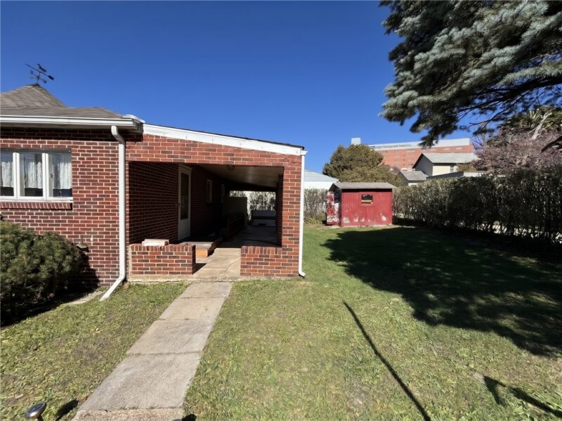 611 Cleveland St — photo 5