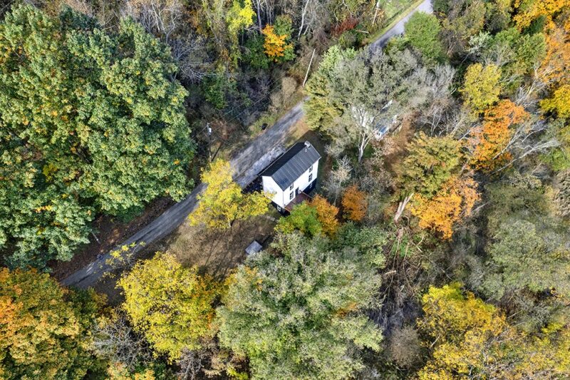 150 Hamilton St — photo 2