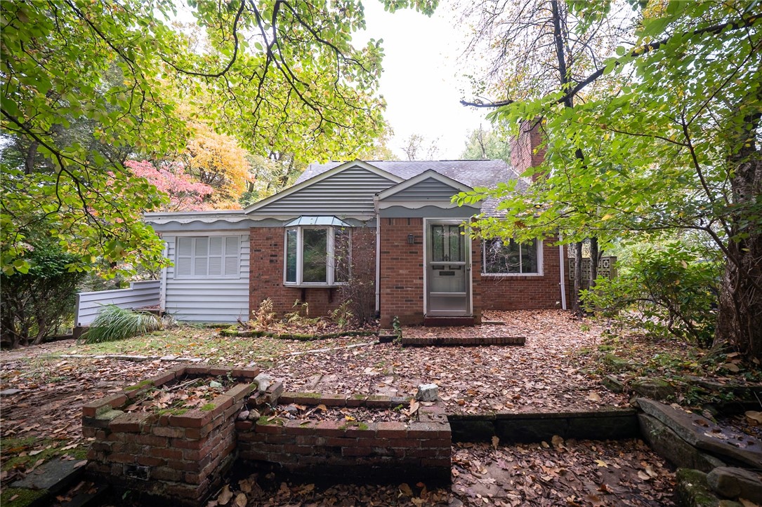 2818 Orlando Place — photo 1