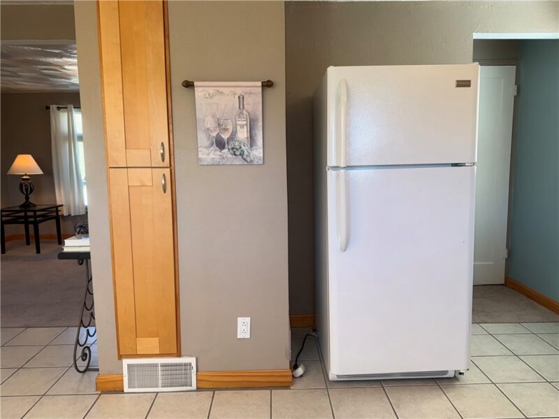 246 Creston Dr — photo 7