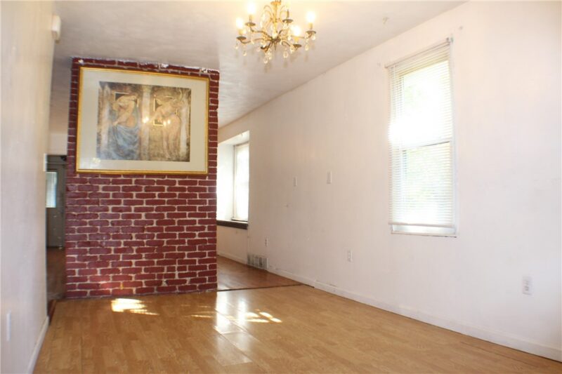 912 5th St — photo 5