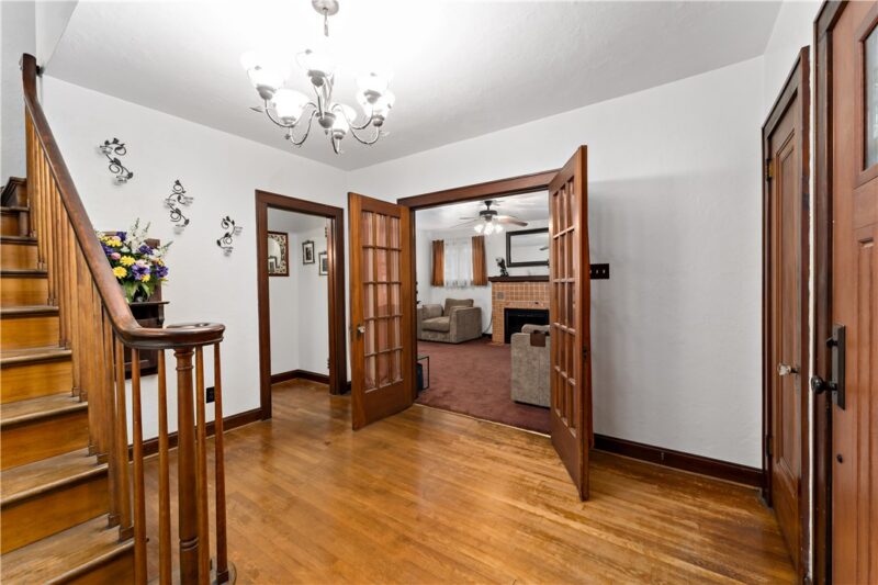 162 Spencer Ave — photo 6